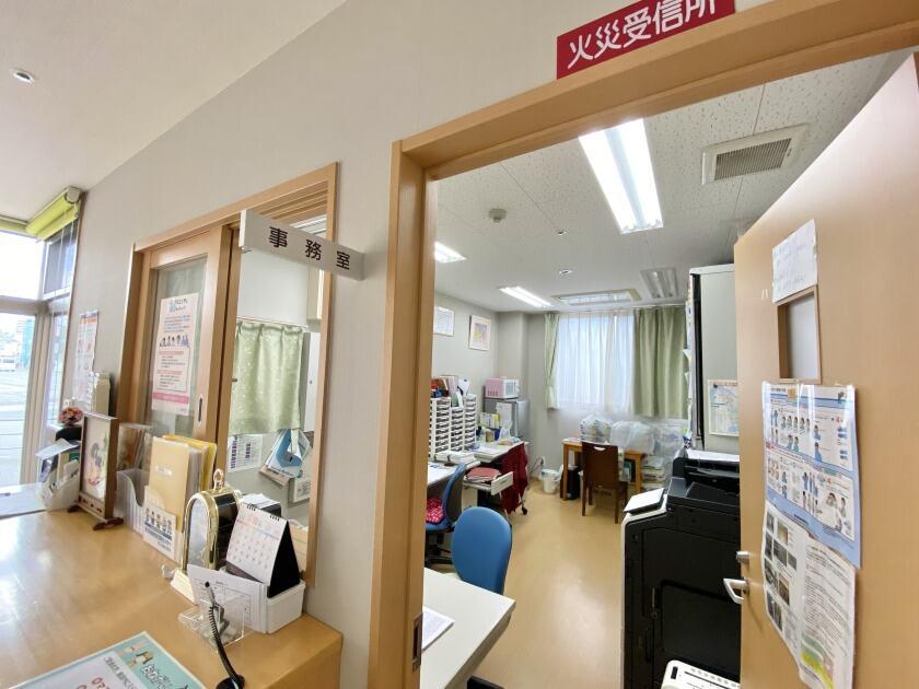 介護付有料老人ホーム　みさき西三国の制服2