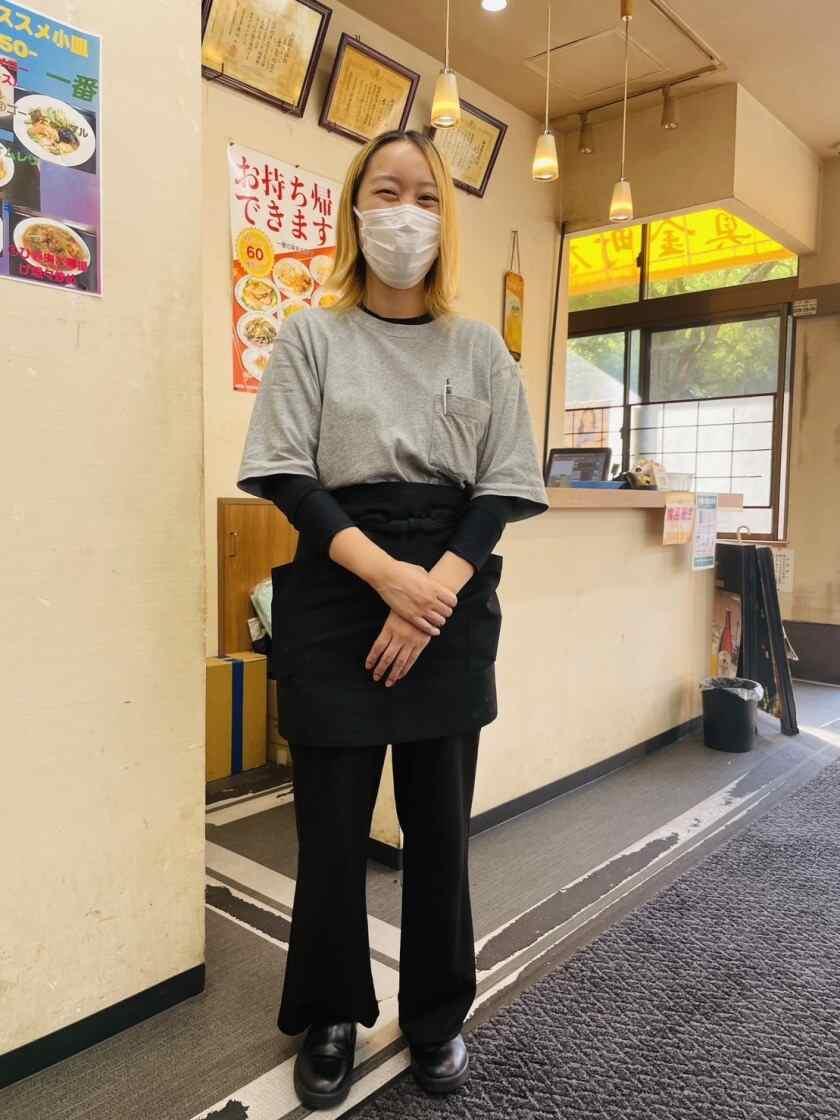 一番　真金町店の制服2