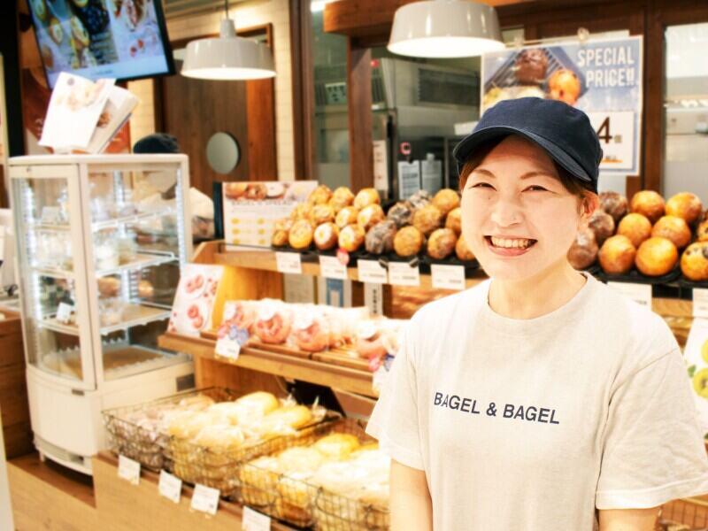 BAGEL&BAGEL JR博多シティ店の仕事画像1