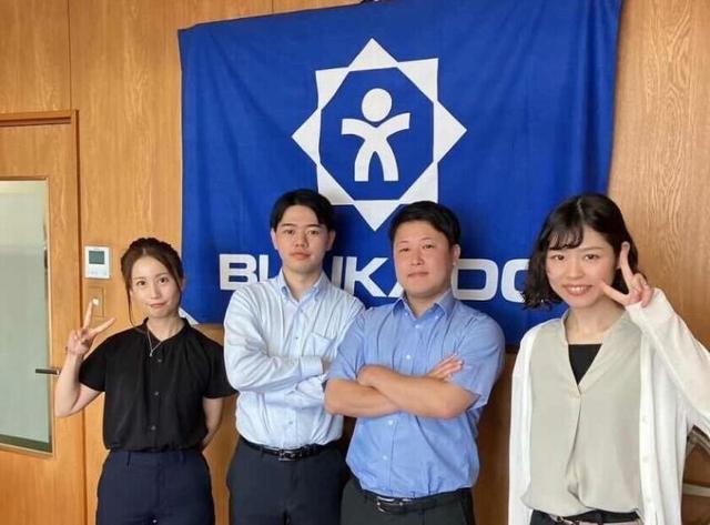 【ルート営業職】あの商品も写真集も、あなたの仕事が世に出る(営業、中央区)のイメージ画像