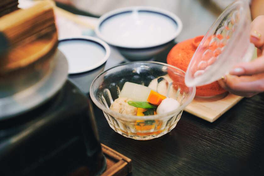 株式会社青雲荘/雲仙温泉 青雲荘の制服2