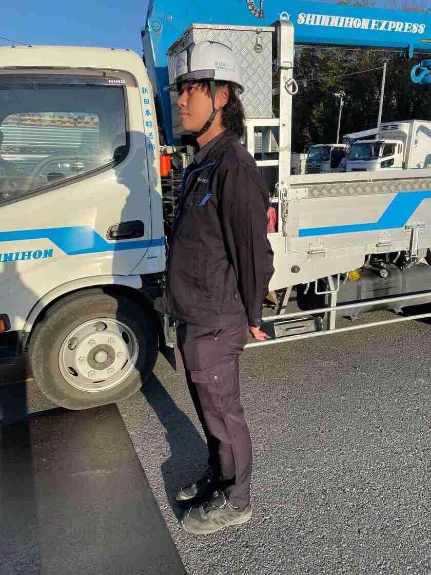 新日本輸送　栃木営業所の制服2
