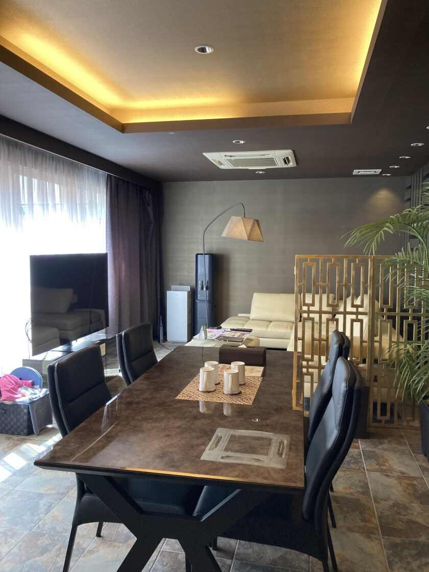 ホテルフェリーチェ豊中店の制服6