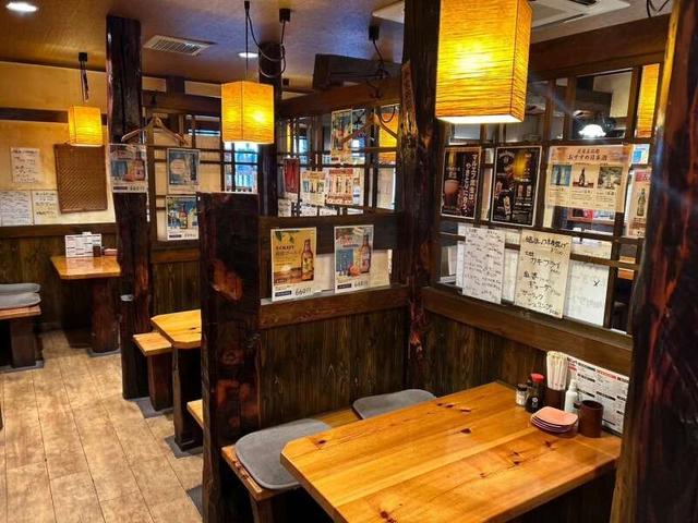 ＼給与手渡し/日払い可／髪色/ネイルOK♪土日歓迎◎焼き鳥居酒屋(フード・飲食、品川区)のイメージ画像