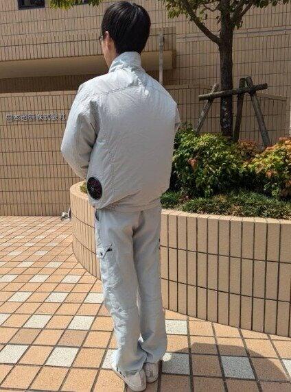 日本地研株式会社の制服1