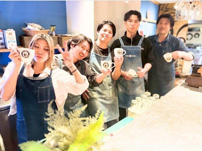 CLIMAX COFFEE　デポアイランド店（アメリカンビレッジ内）の制服1