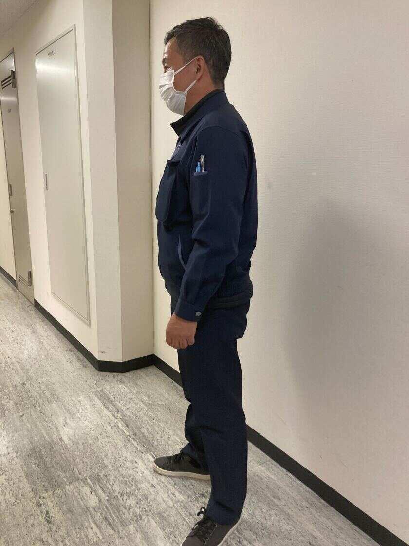 近畿交通警備株式会社の制服2
