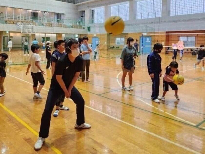 株式会社Invictus　オールピース（2025年9月オープン）の制服8