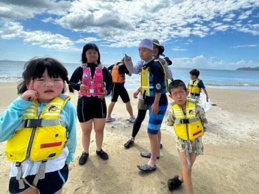 株式会社Invictus　オールピース（2025年9月オープン）の制服4