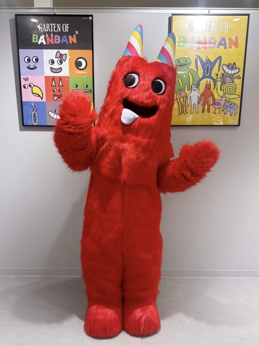 株式会社GRANUP販売　＜ゲームグッズストア＞の制服3