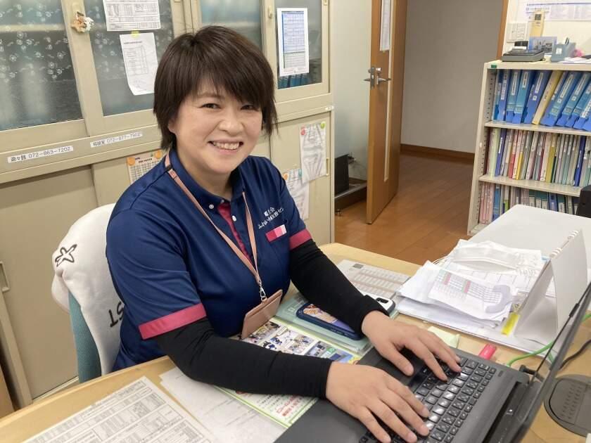 ふれあい介護支援センター/ふれあい介護センター（社会医療法人信愛会）の制服3