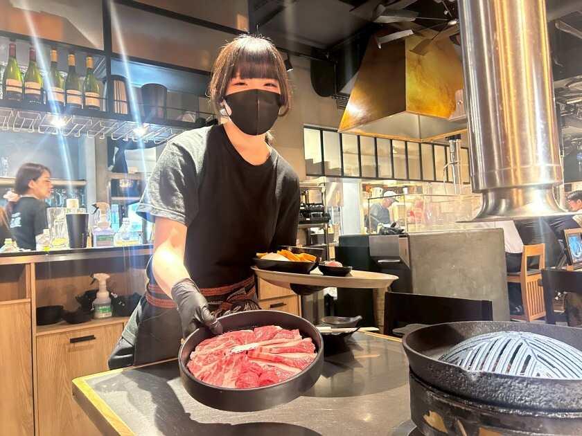 成吉思汗　大黒屋【新橋店】の制服6