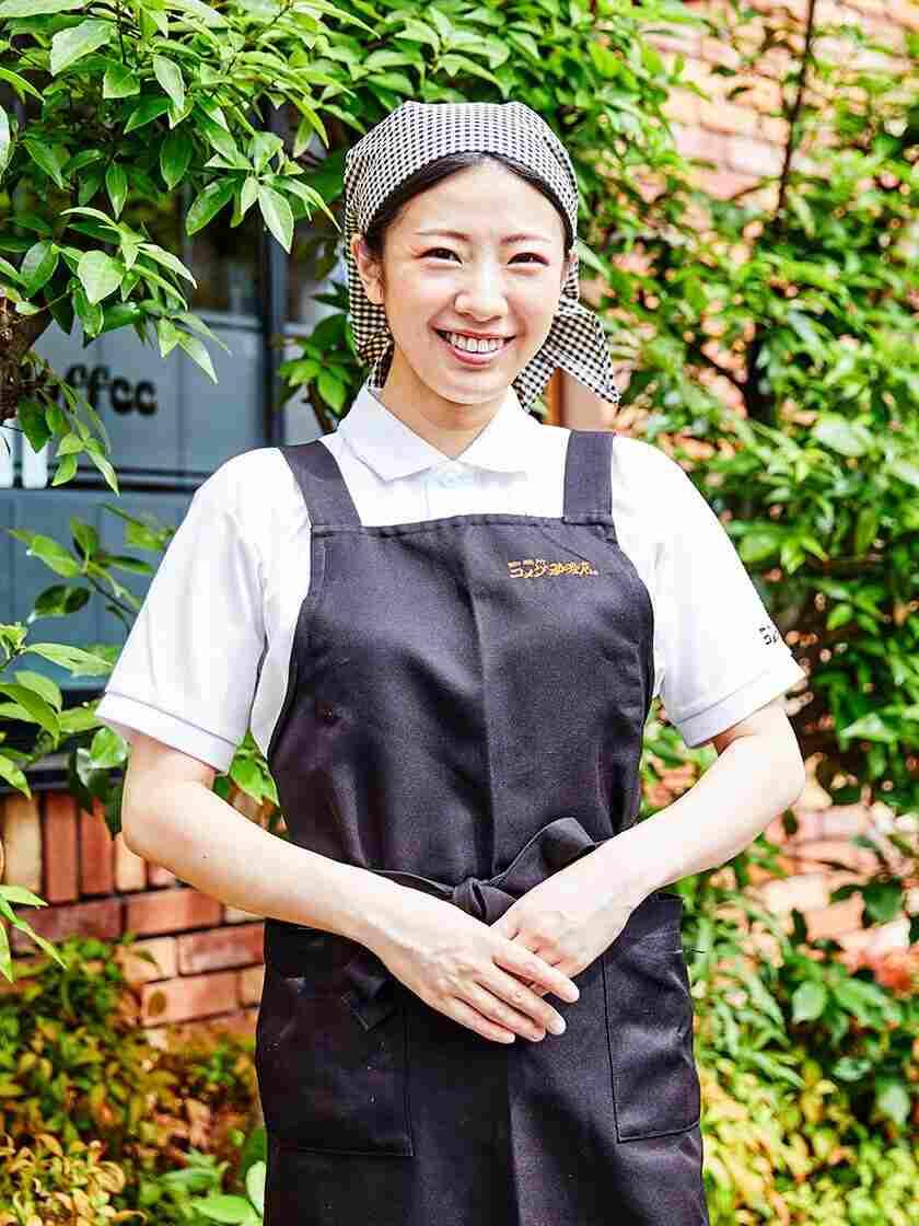 コメダ珈琲店 足立竹の塚店の制服1