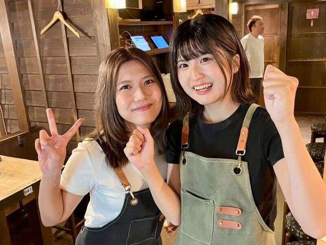 未経験OK×3連休あり!“人柄採用”│ホール(フード・飲食、神戸市中央区)のイメージ画像