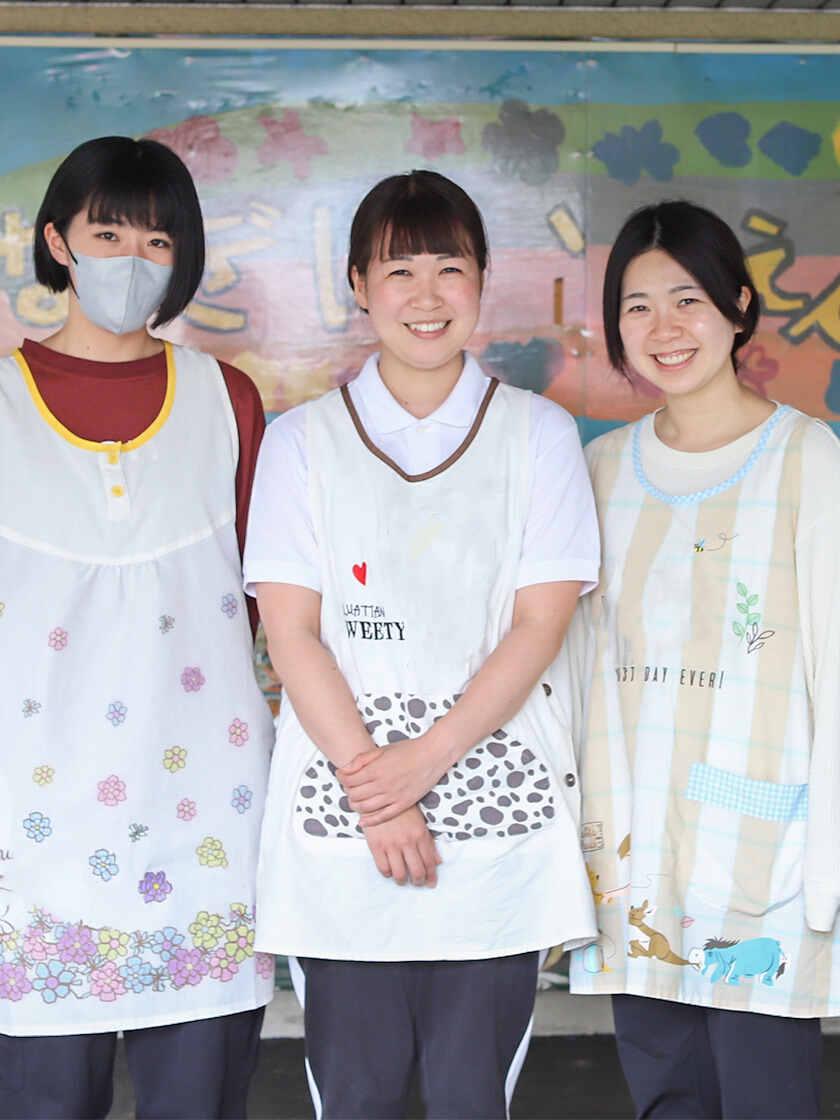 柳保育園の制服1