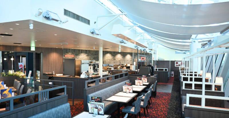 ロイヤルホスト 中部国際空港店の仕事画像3