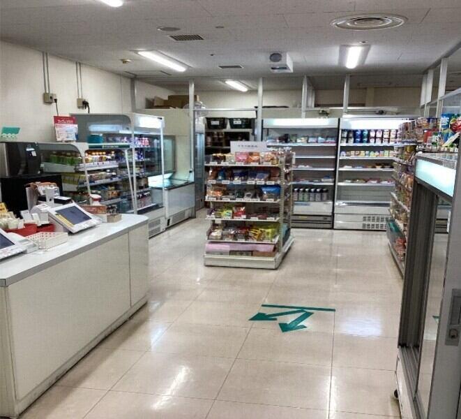 アイズ伊勢丹立川店の仕事画像2