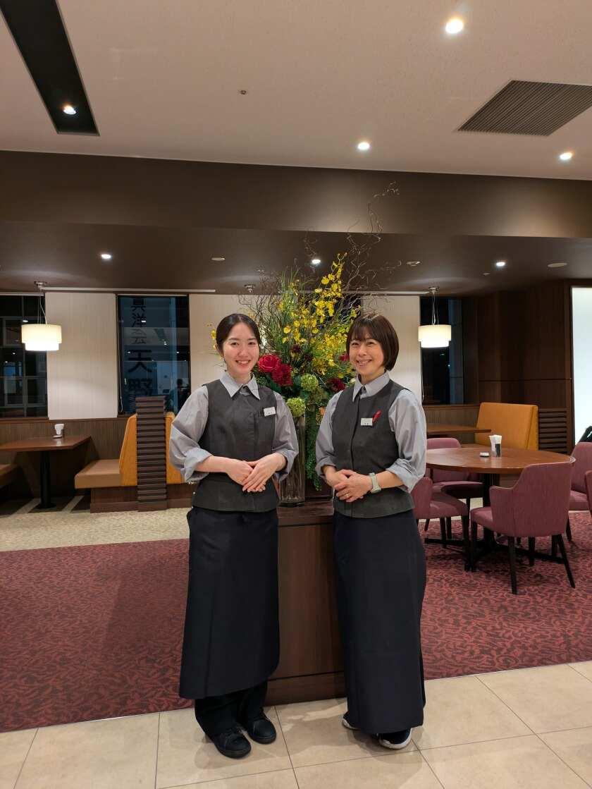 日本橋ランドマークの制服1