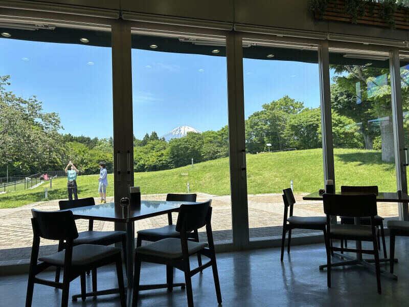 足柄SA店ＲＯＹＡＬガーデンの仕事画像3