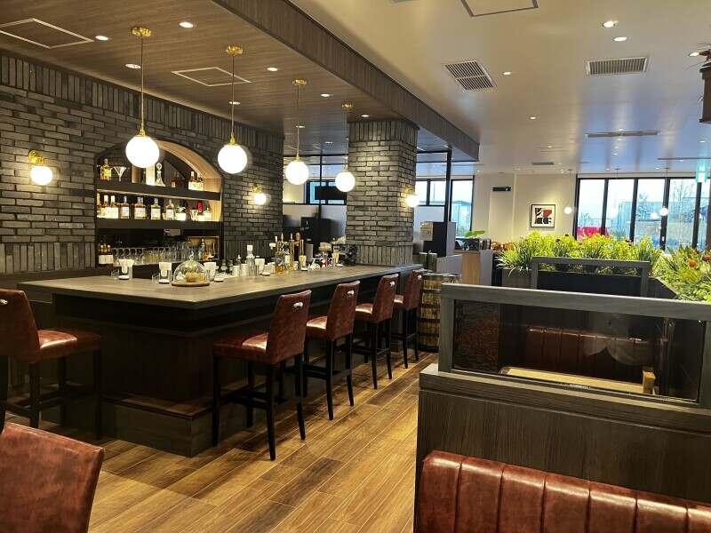 ロイヤルホスト熊本空港店の仕事画像1