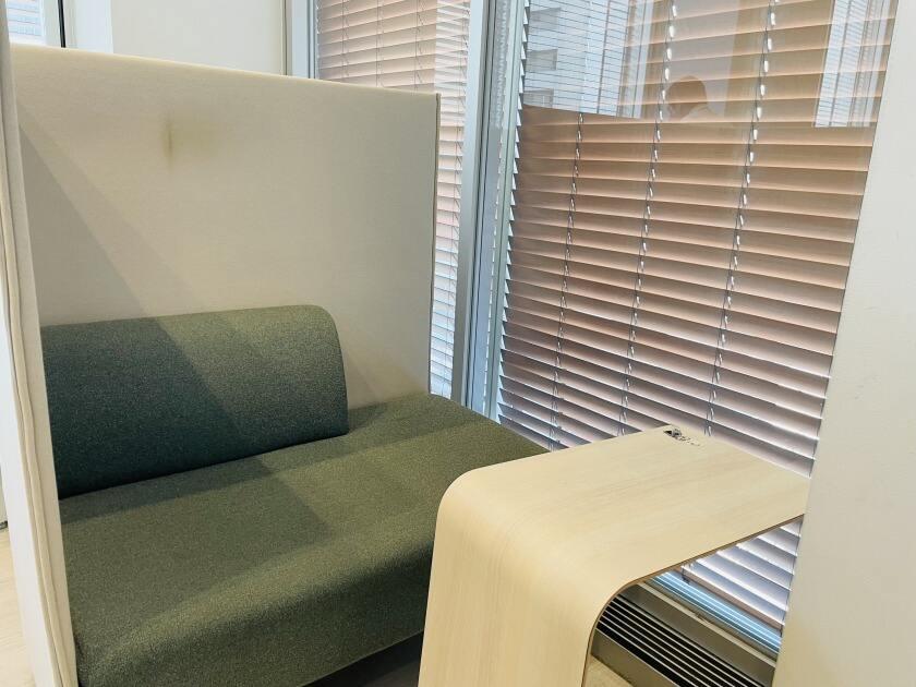 時事通信社　外経部　アルバイトの制服3