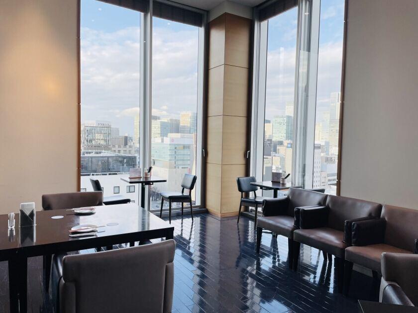 時事通信社　外経部　アルバイトの制服4