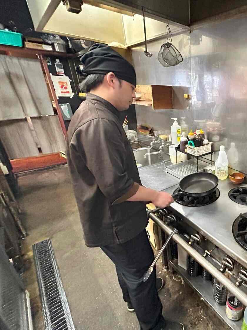 とめ手羽古賀店の制服1