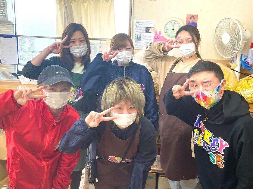 株式会社架け橋の制服3