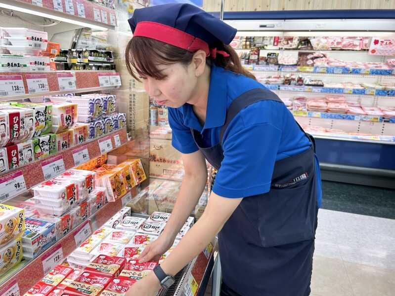 新鮮激安市場！ 向日町店（株式会社コスモコーポレーション）の仕事画像2
