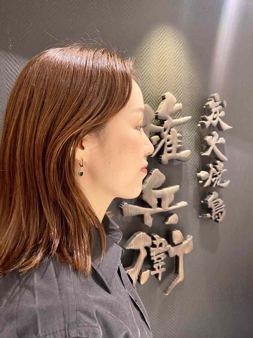 炭火焼鳥 権兵衛 なんばパークス店　の制服3