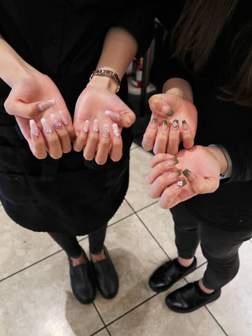 炭火焼鳥権兵衛　天王寺MIO店の制服2