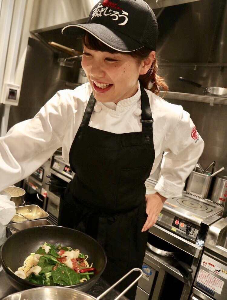 釜あげスパゲッティ すぱじろう 銀座の制服3