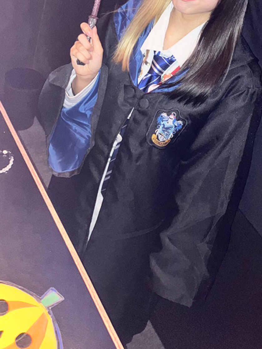 コンセプトカラオケBar Grand Lineの制服2