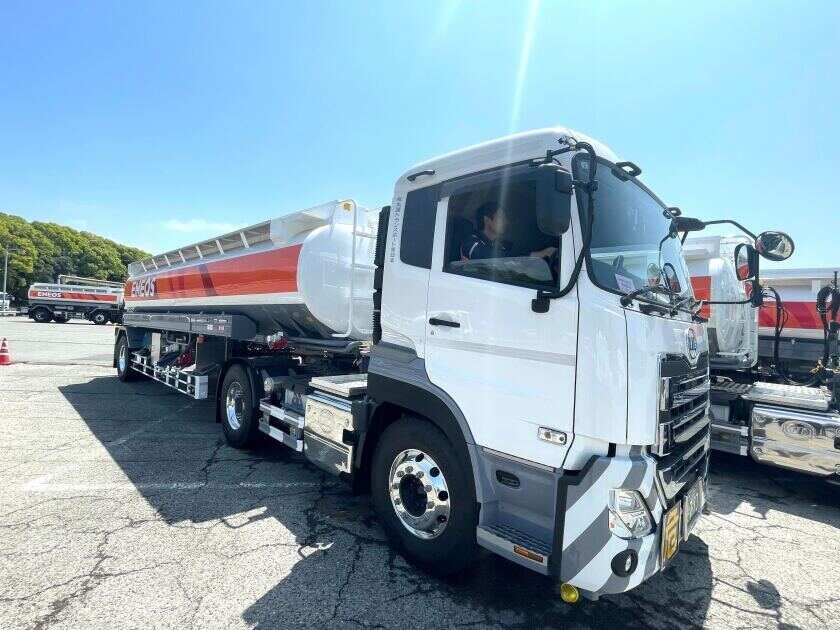 株式会社丸運トランスポート東日本　市原営業所の制服1