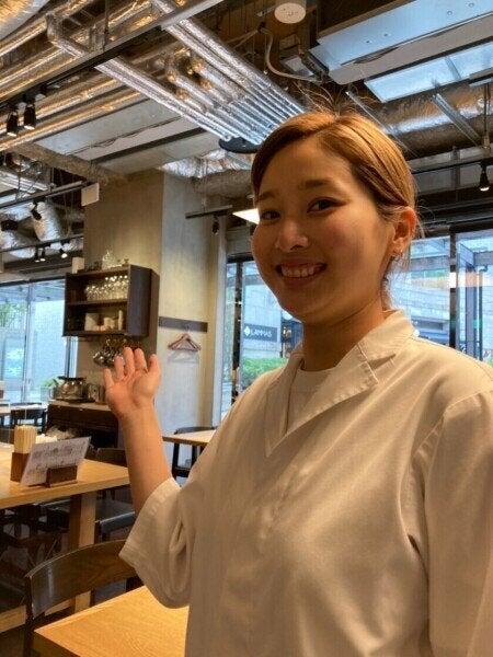 蕎麦前山都　六本木ヒルズの制服2