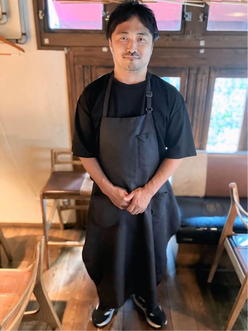 フミーズグリル《fummy's grill》の制服2