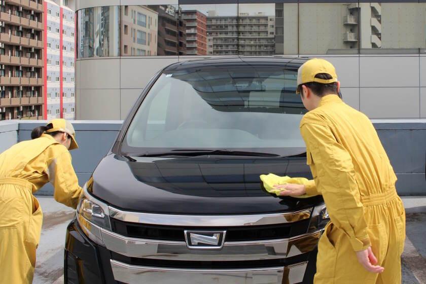 ウエインズトヨタ神奈川株式会社　泉山手台店の制服1