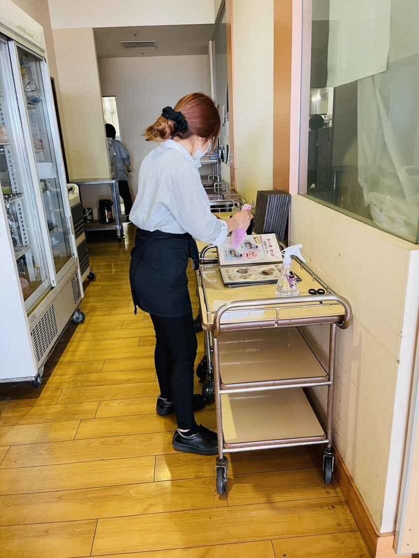 株式会社ベルグの制服4