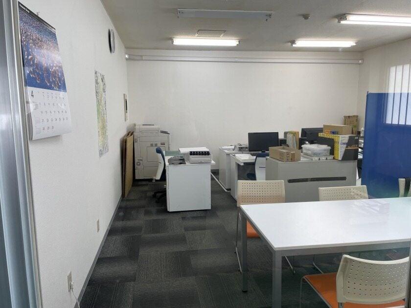 有限会社ユーアイ産業の制服1