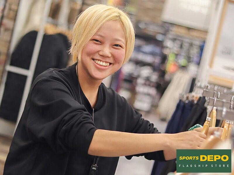 スポーツデポ フラッグシップストア新宿店の仕事画像1