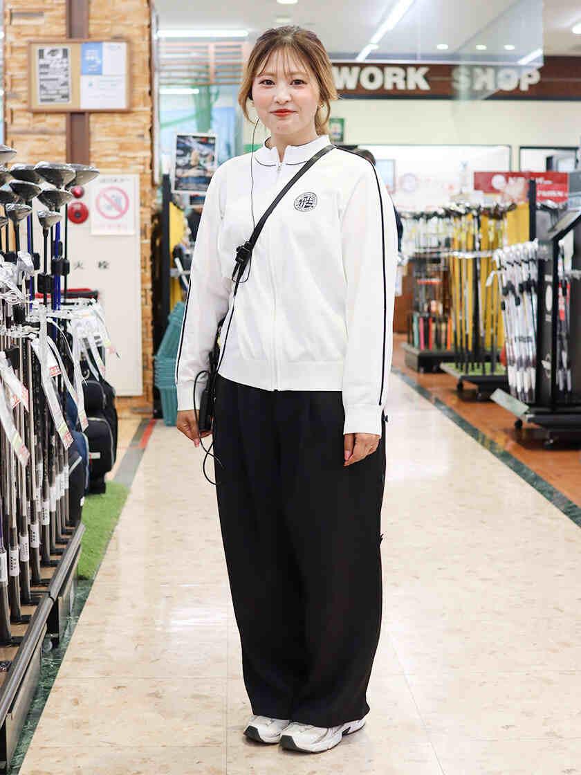 ゴルフ５ひたち野うしく店の制服1