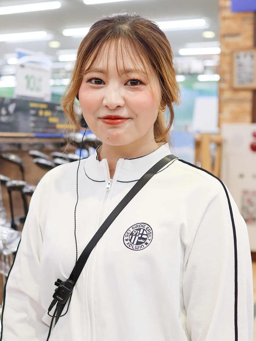 ゴルフ５ひたち野うしく店の制服3