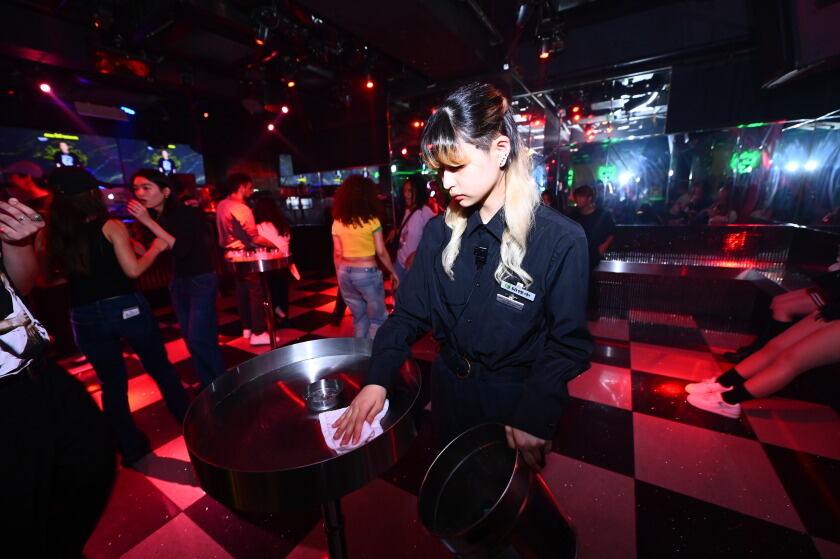 KITSUNE KYOTO★ナイトクラブ｜週末は時給+100円UP♪の制服6