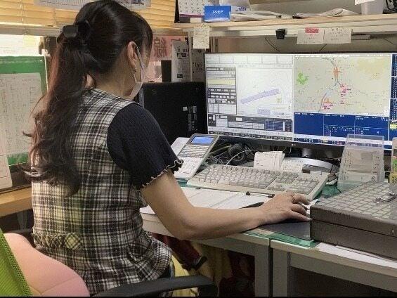 有限会社やぐちタクシーの制服1