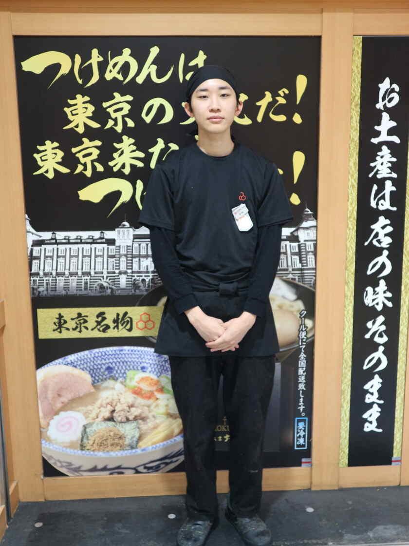 六厘舎上野の制服1