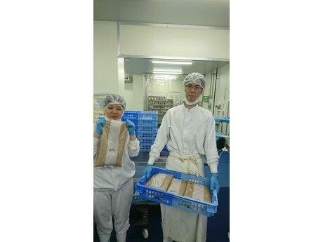 株式会社松富士食品　所沢工場の制服2