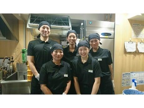 トナリ 丸の内店の仕事画像2