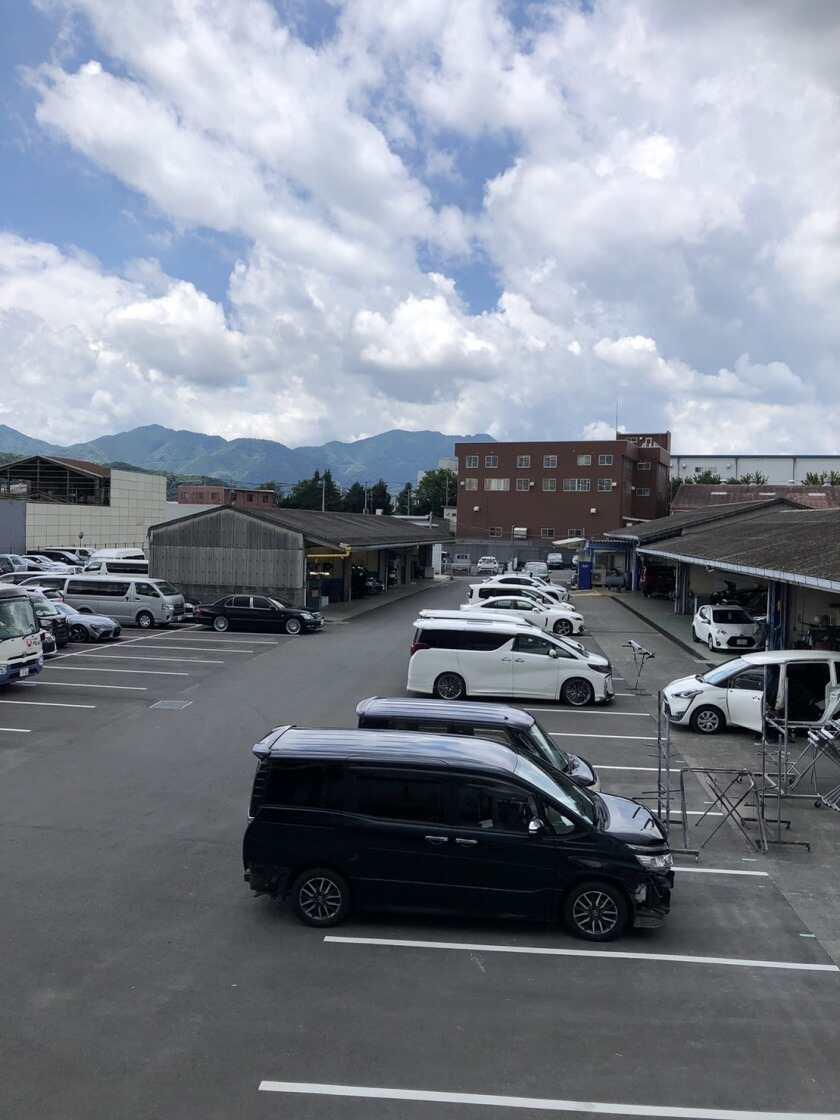 神奈川トヨタ整備株式会社　愛川工場の制服2