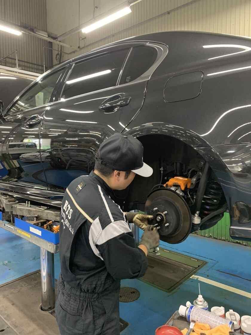 神奈川トヨタ整備株式会社の制服3