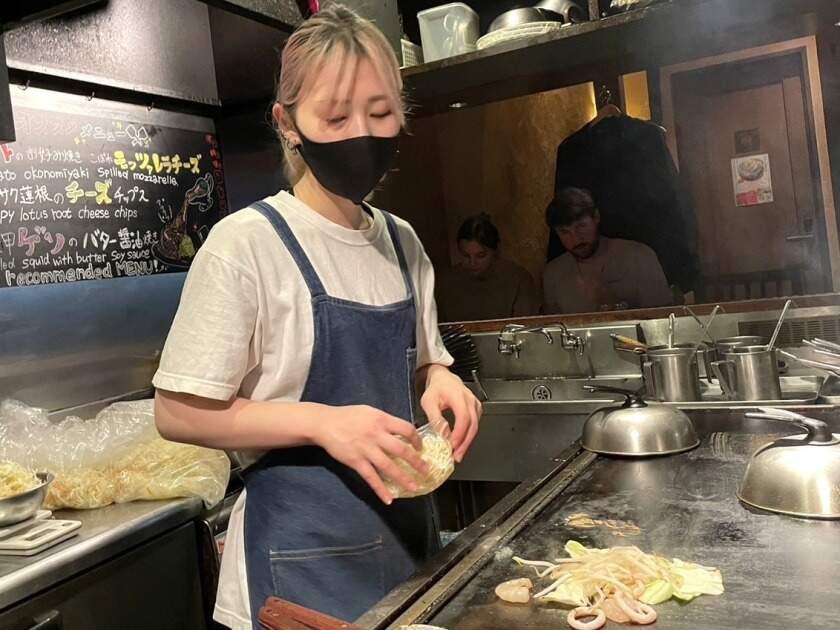 京ちゃばな　南船場店の制服1